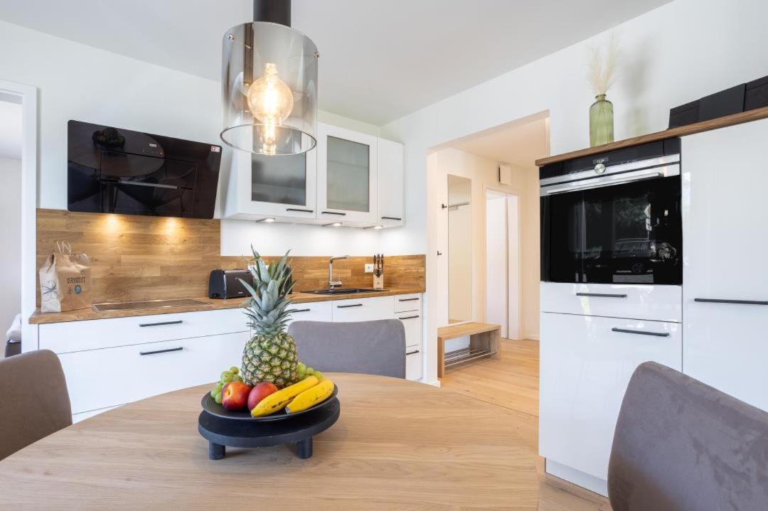Villa Dornkamp 1 - Luxurioese Ferienwohnung Fuer 4 Personen Inklusive Sauna Und Garten Timmendorfer Strand Luaran gambar